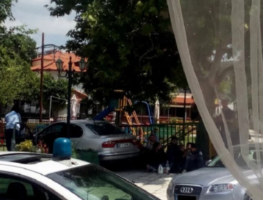 Λαγκαδάς: Διακινητής μεταναστών που έπεσε πάνω σε παιδική χαρά